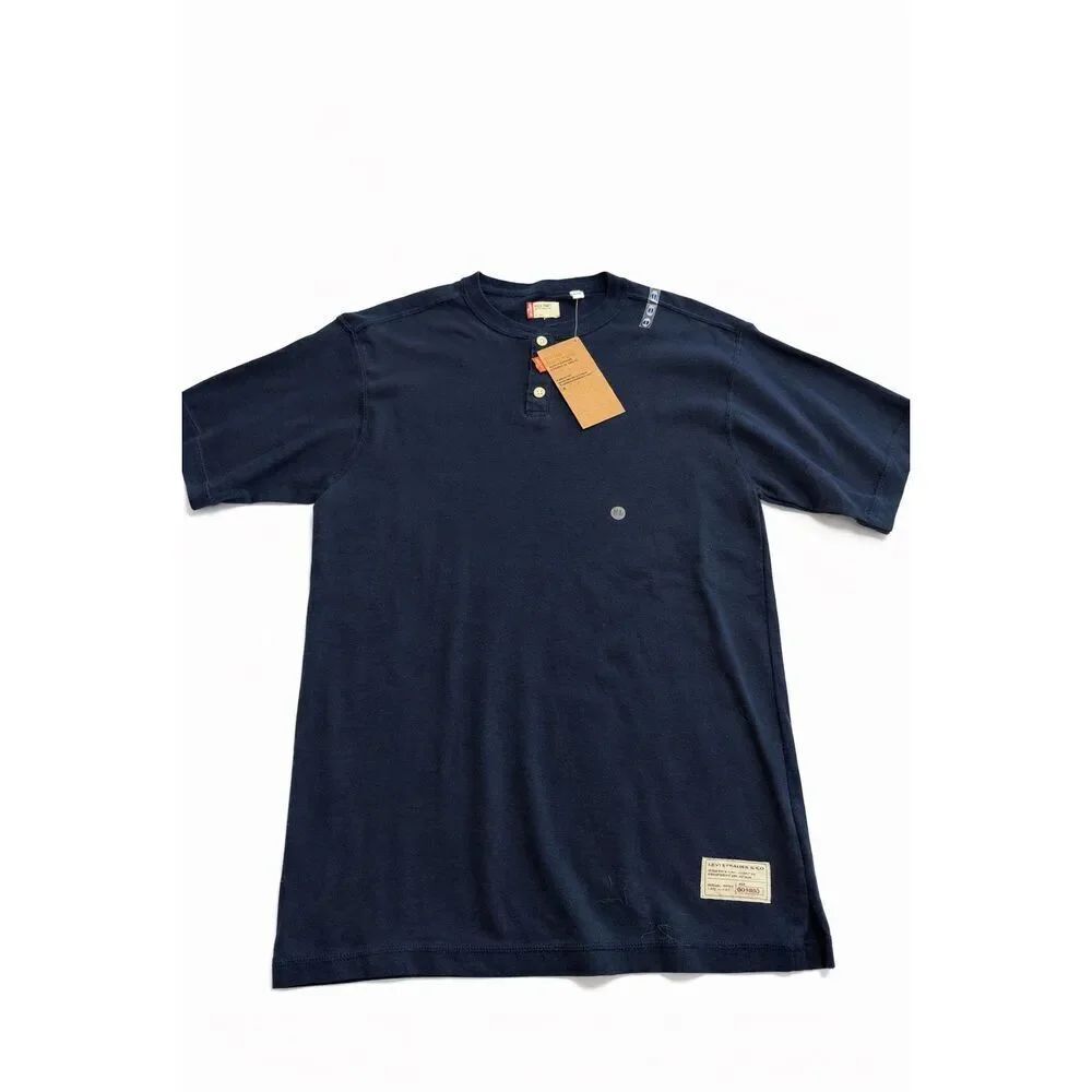 NWT Levi’s Red Tab Navy Blue Henley Crew Neck T-Shirt Size Medium New